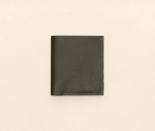 Paper Republic the square | leather wallet olive green & cognac
